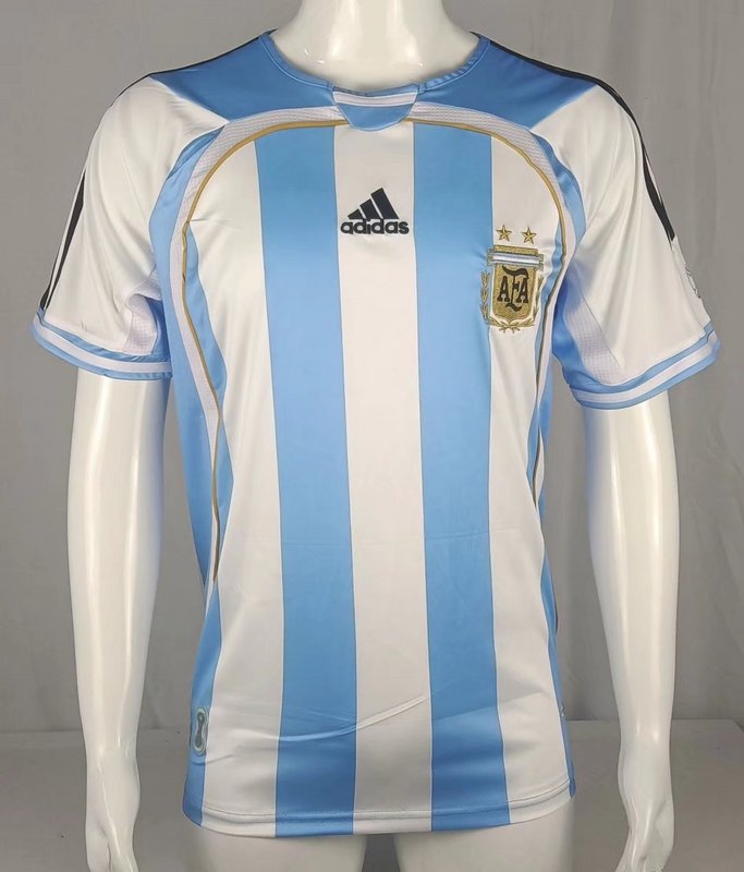 06 Argentina Home
